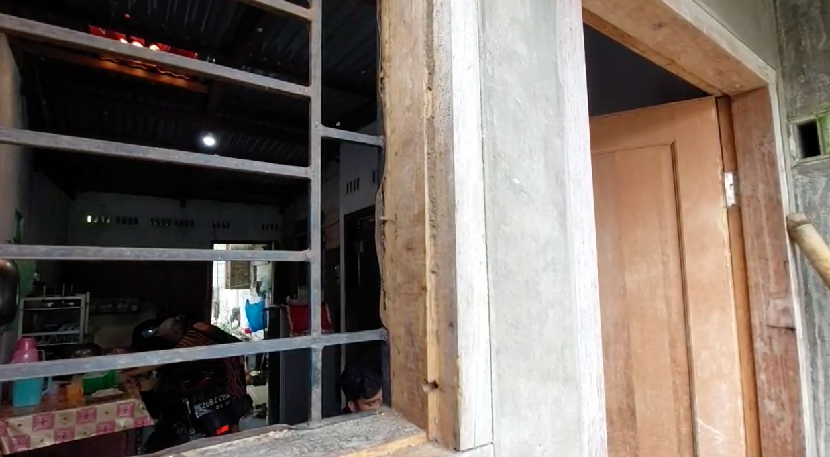 Maling bobol rumah